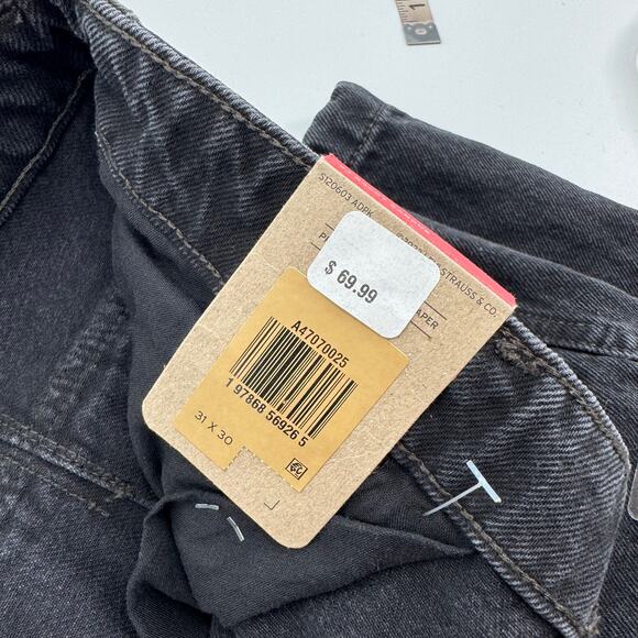 NWT Levi's '94 Women's Mid Rise Baggy Black Cargo Dark Denim Jeans Pants Size 31 - Picture 9 of 14